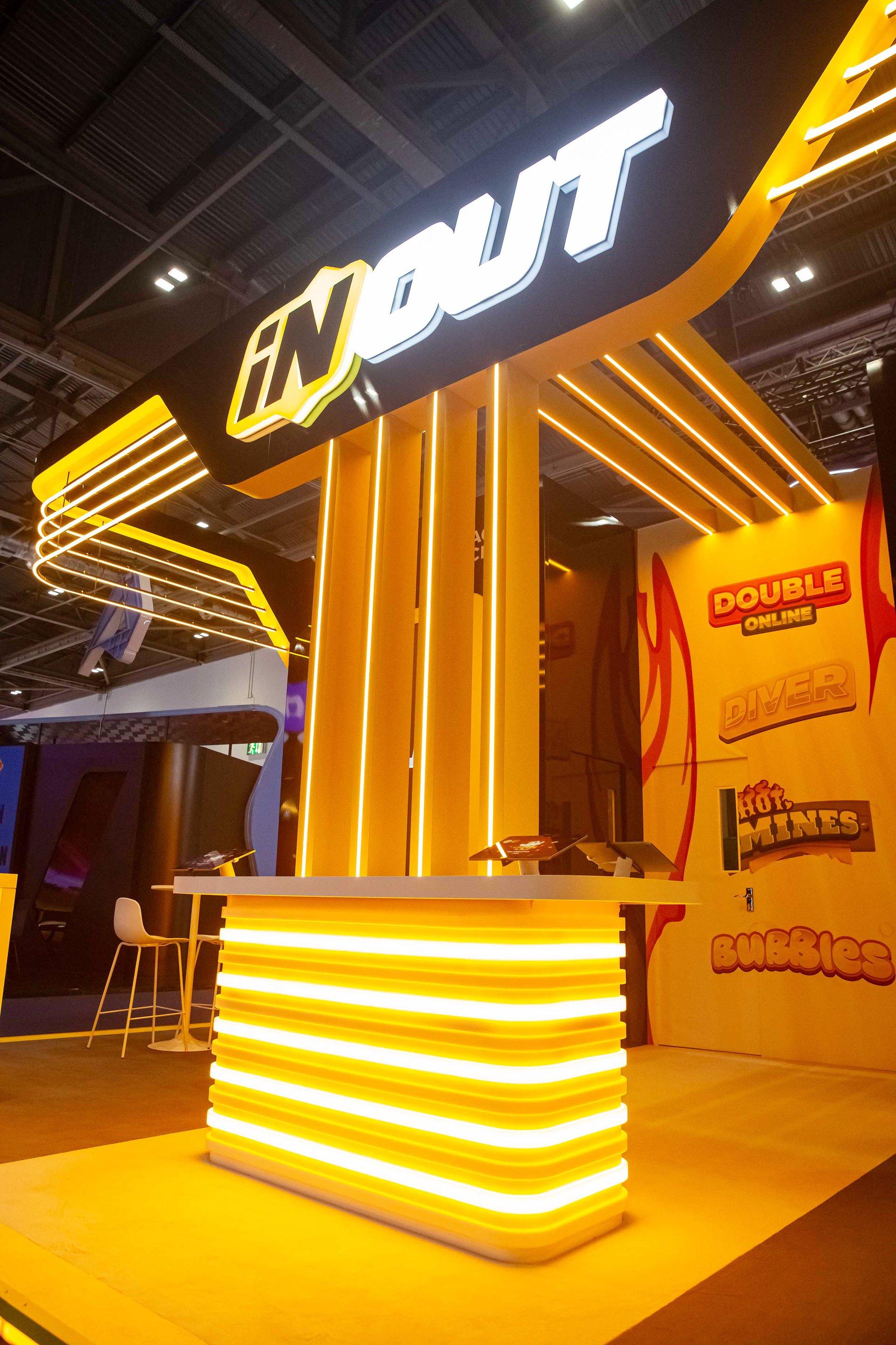 Inout Igb London exhibition stand design