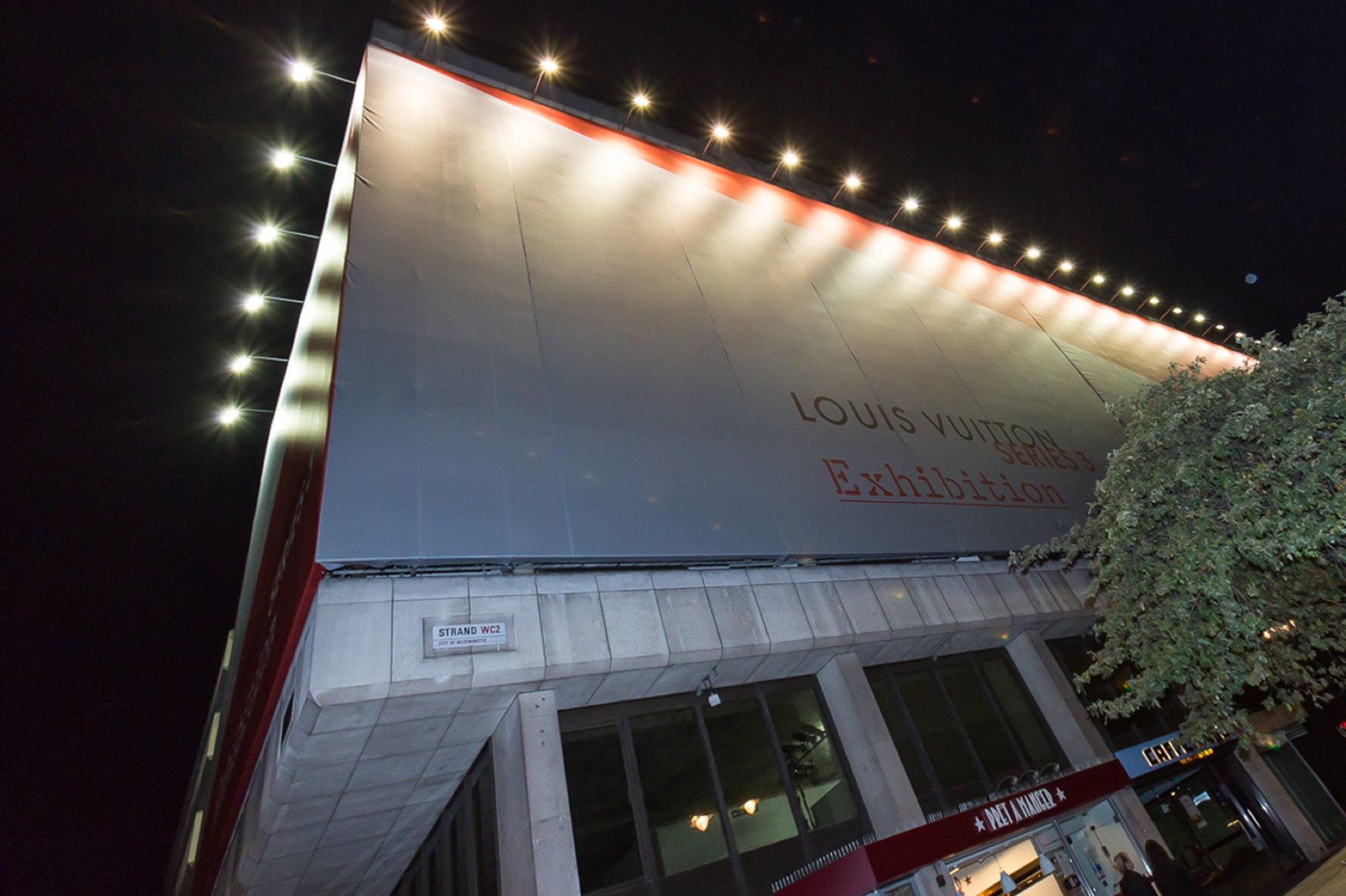 Louis Vuitton Series 3 immersive exhibition