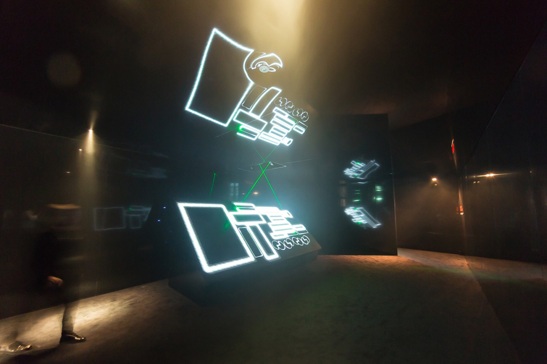 Louis Vuitton Series 3 Exhibition exhibition stand
